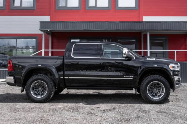 black RAM 1500 pickup truck